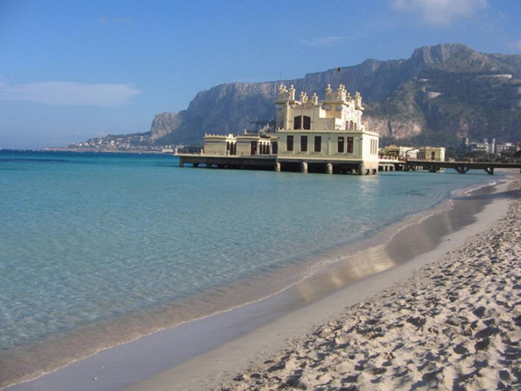 Ferienwohnung Casa Perciata - Locazione Turistica Mondello Exterior foto
